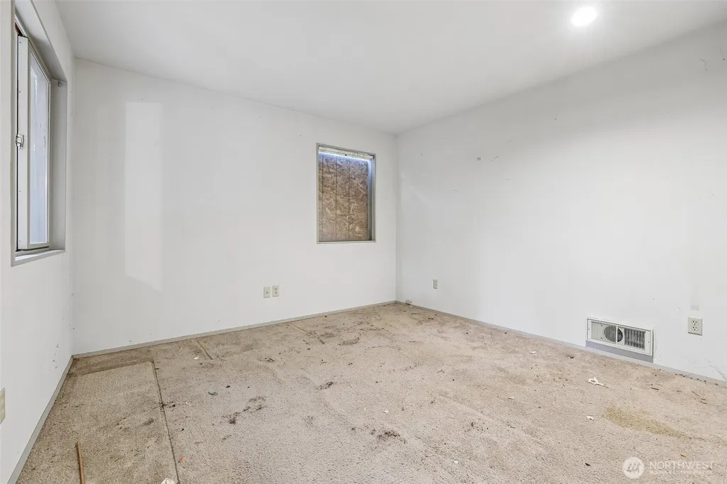 1722 NE 97th Street Seattle WA 98115