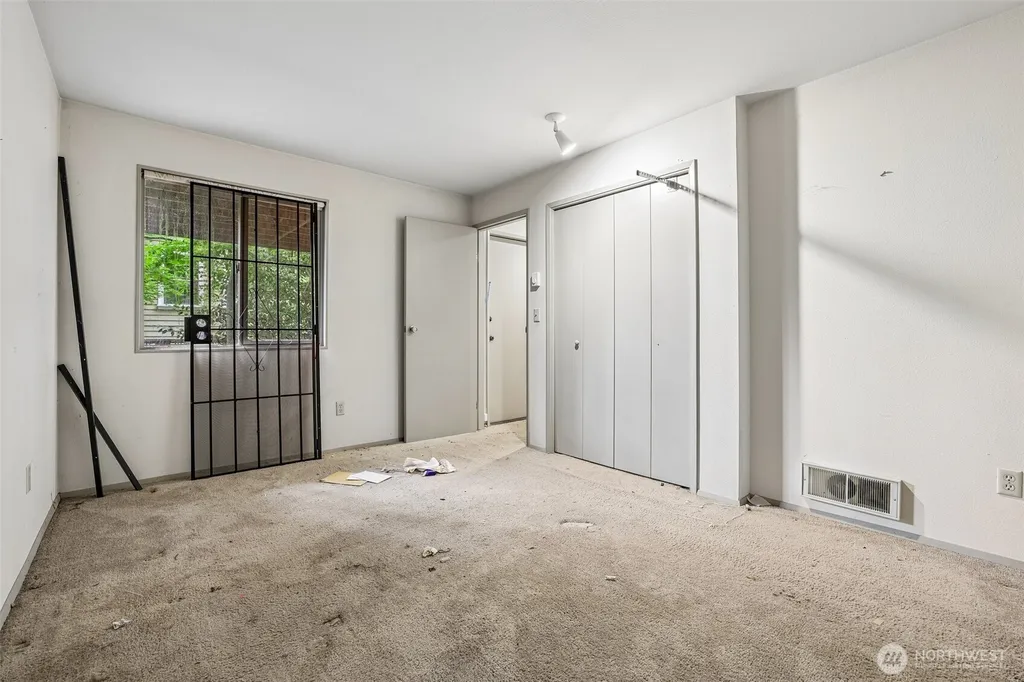 1722 NE 97th Street Seattle WA 98115