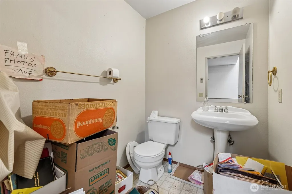 1722 NE 97th Street Seattle WA 98115