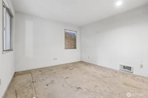 1722 NE 97th Street Seattle WA 98115