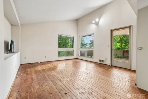 1722 NE 97th Street Seattle WA 98115