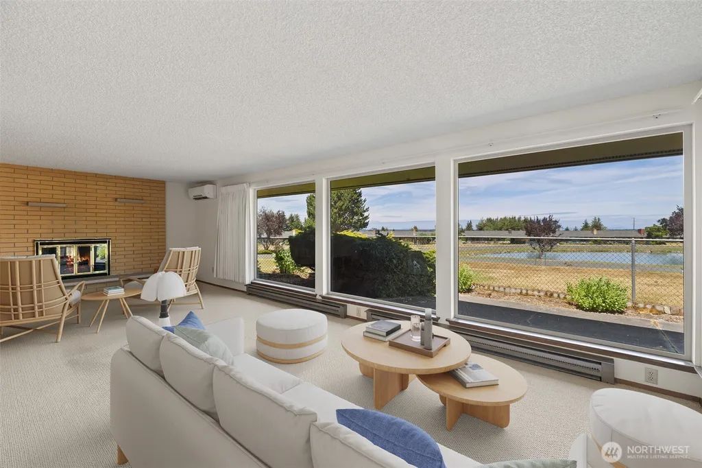 1301 S 3rd Avenue Sequim WA 98382