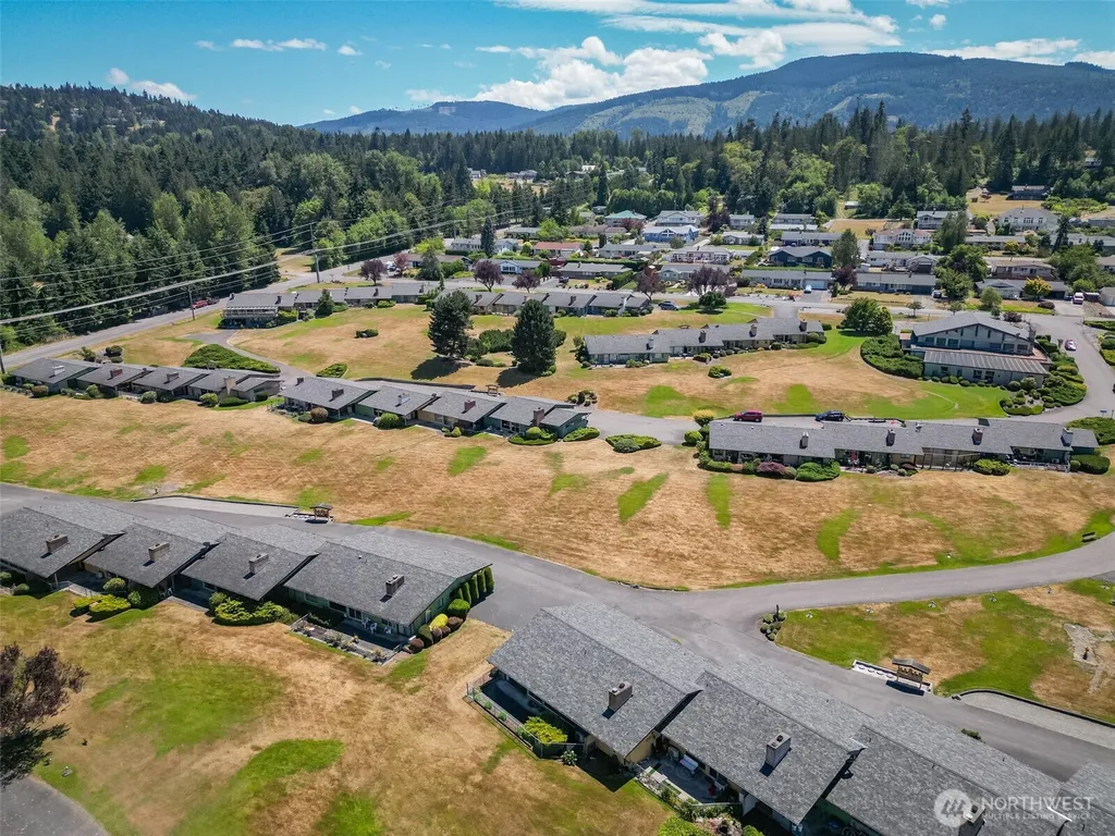 1301 S 3rd Avenue Sequim WA 98382