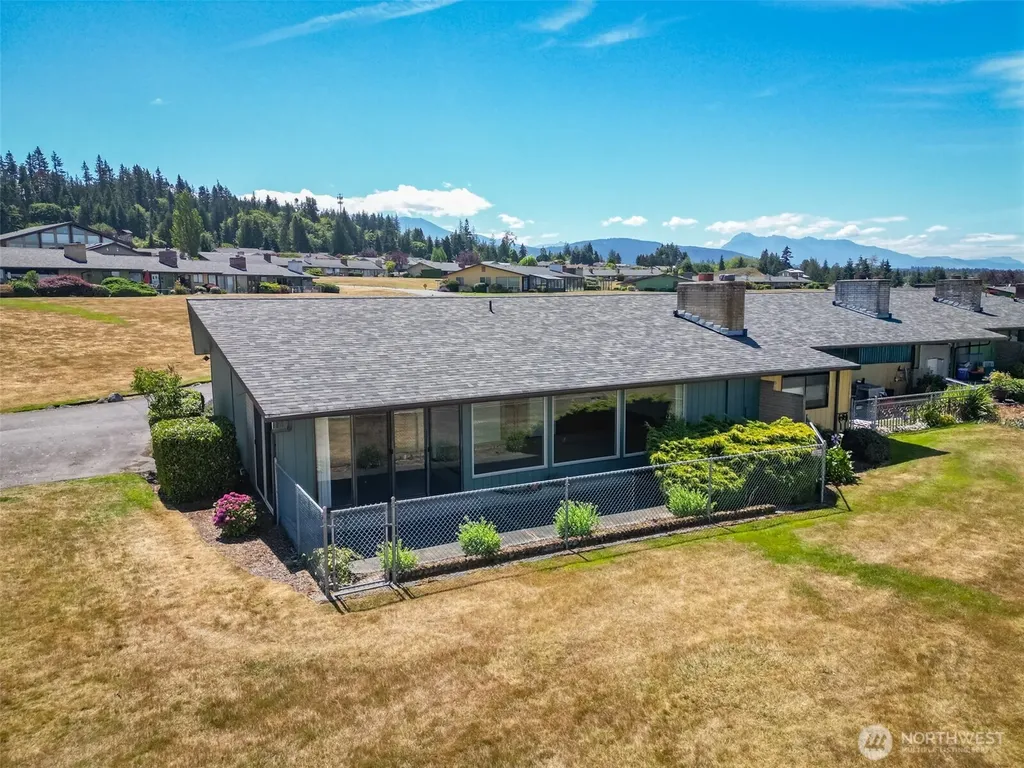 1301 S 3rd Avenue Sequim WA 98382