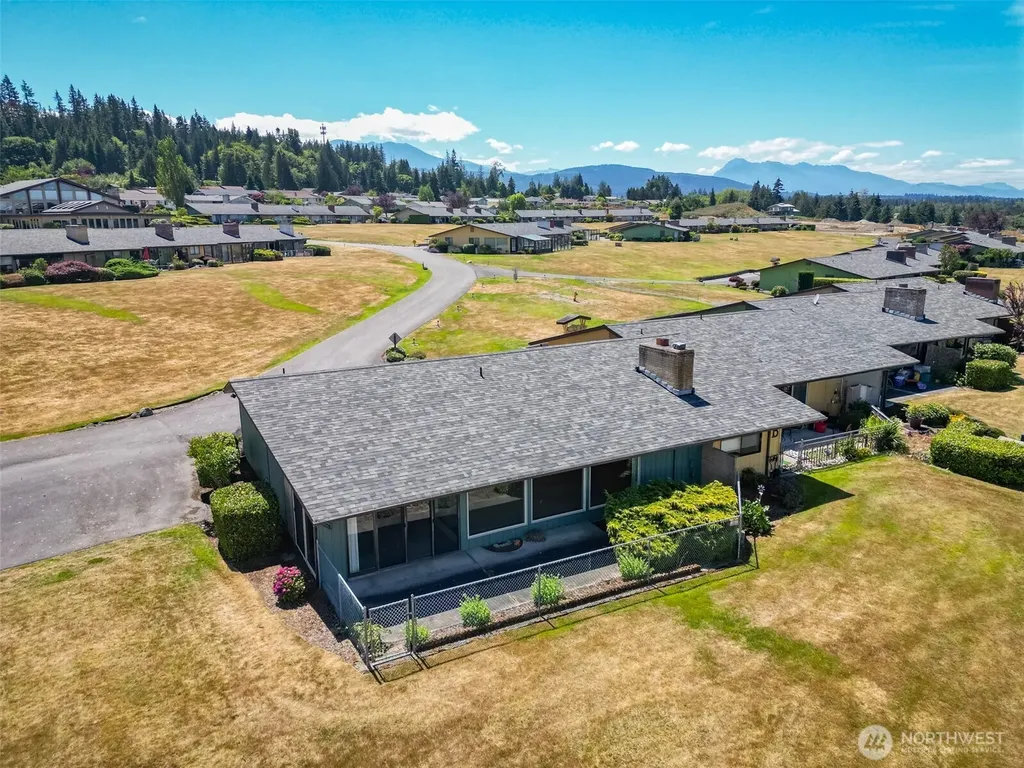 1301 S 3rd Avenue Sequim WA 98382
