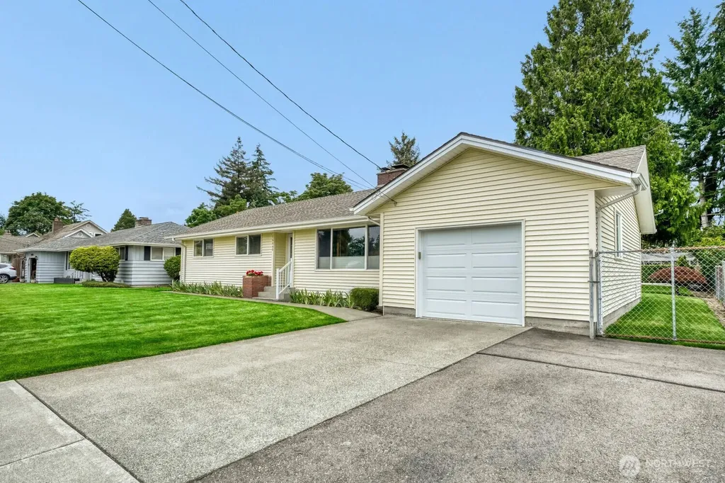 16640 40th Avenue S Seatac WA 98188