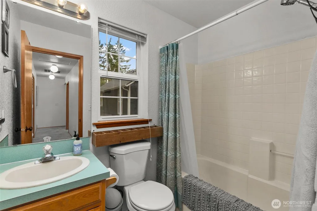 8728 Koskie Court SW Olympia WA 98512