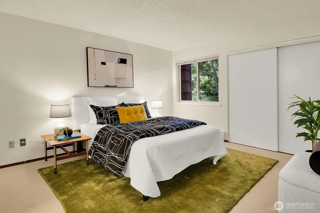 2300 NE 89th Street Seattle WA 98115