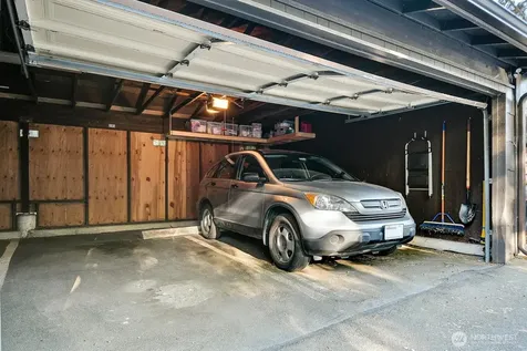 2300 NE 89th Street Seattle WA 98115
