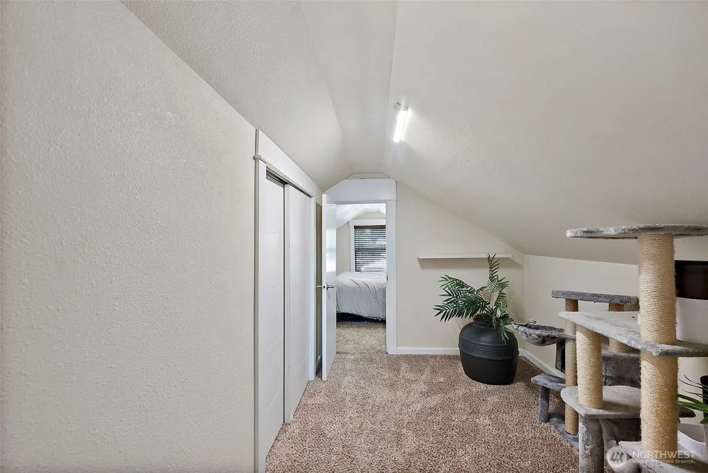 6829 S Thompson Avenue Tacoma WA 98408