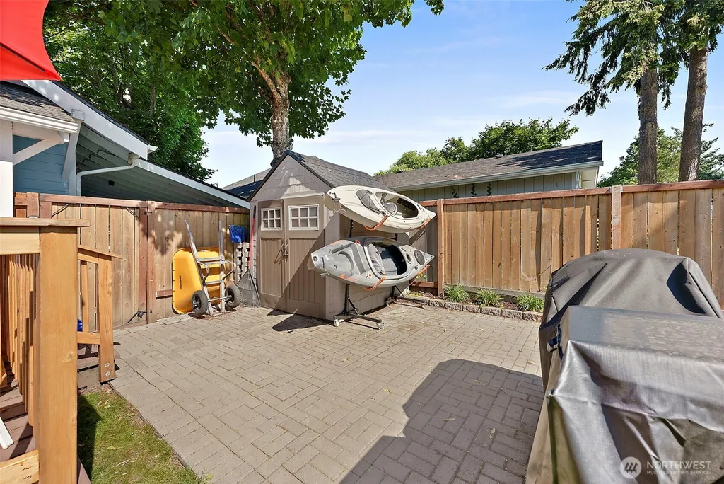 6829 S Thompson Avenue Tacoma WA 98408