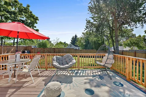 6829 S Thompson Avenue Tacoma WA 98408