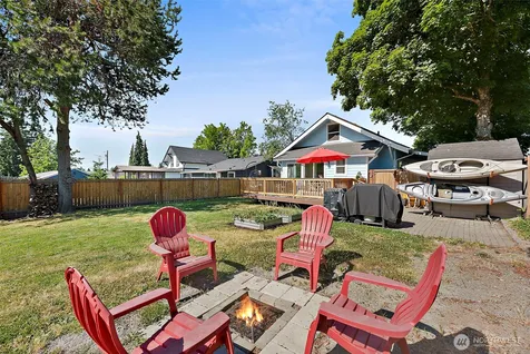 6829 S Thompson Avenue Tacoma WA 98408
