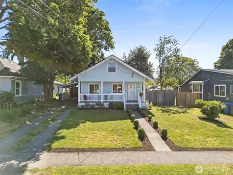 6829 S Thompson Avenue Tacoma WA 98408