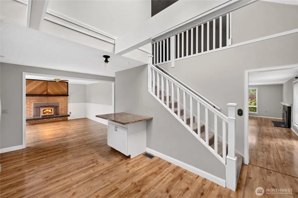 6502 Avondale Road SW Lakewood WA 98499