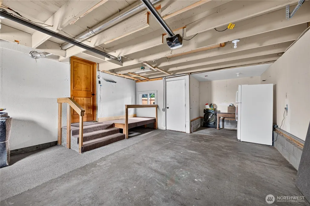6502 Avondale Road SW Lakewood WA 98499