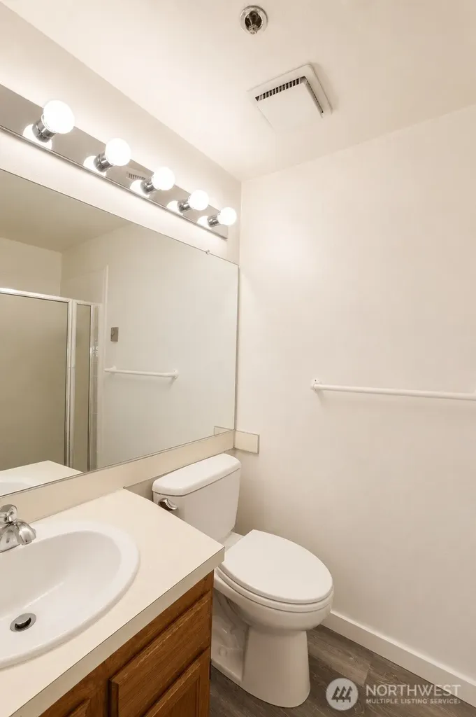 15209 Sunwood Boulevard Tukwila WA 98188