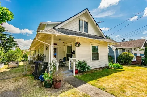 1424 S 45th Street Tacoma WA 98418
