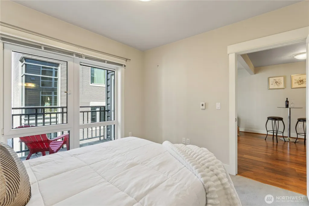 699 John Street Seattle WA 98109