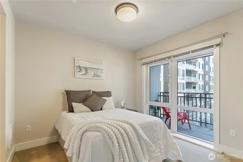 699 John Street Seattle WA 98109