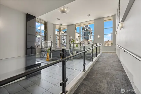 699 John Street Seattle WA 98109