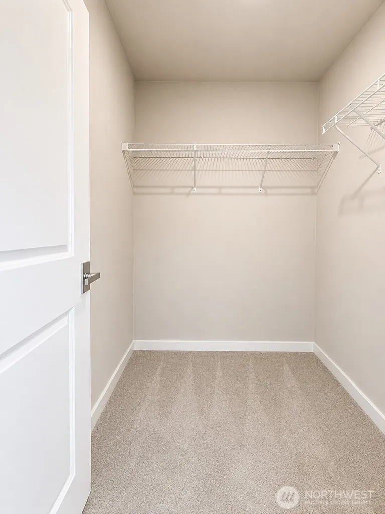 3827 192nd Pl SE Bothell WA 98012