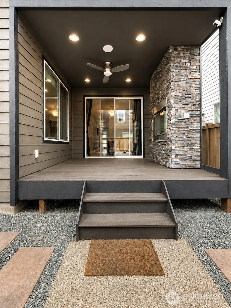3827 192nd Pl SE Bothell WA 98012