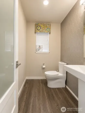 3827 192nd Pl SE Bothell WA 98012