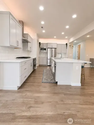 3827 192nd Pl SE Bothell WA 98012