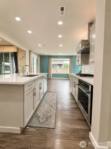 3827 192nd Pl SE Bothell WA 98012