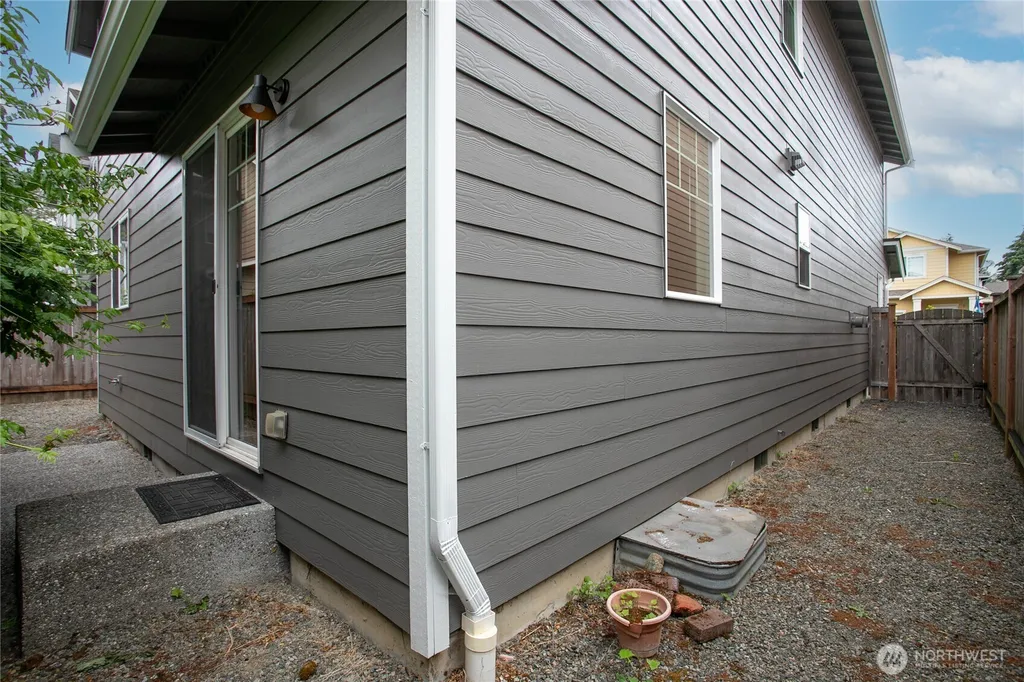 9926 2nd Place NE Lake Stevens WA 98258