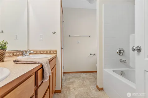 9926 2nd Place NE Lake Stevens WA 98258