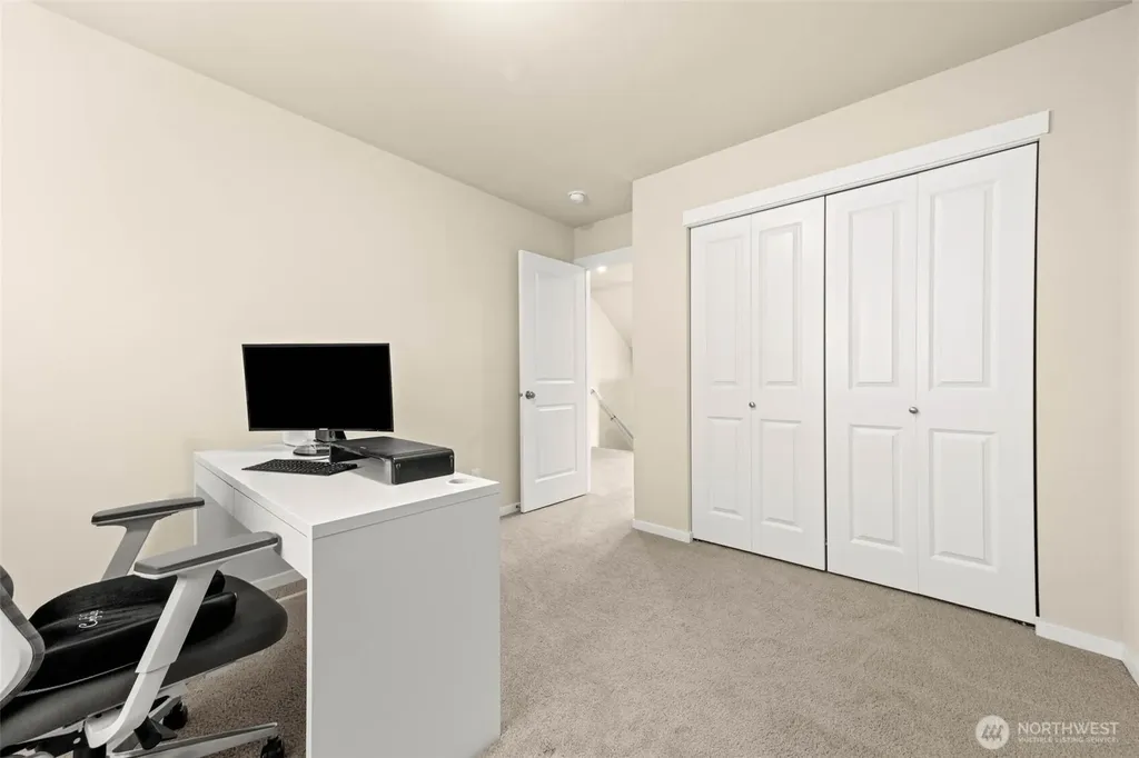 10541 185th Street Ct E Puyallup WA 98374