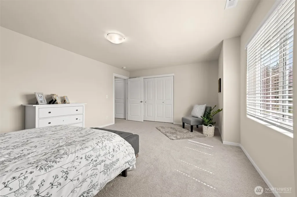 10541 185th Street Ct E Puyallup WA 98374