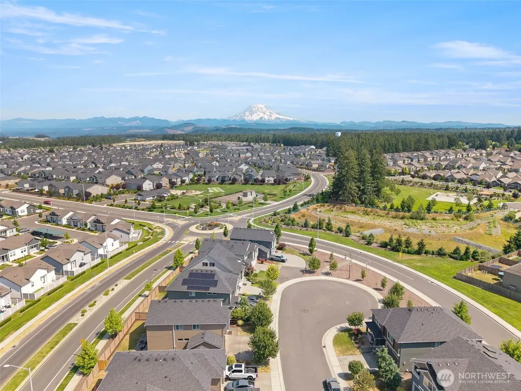 10541 185th Street Ct E Puyallup WA 98374