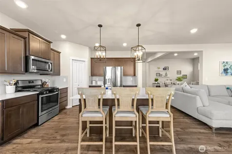 10541 185th Street Ct E Puyallup WA 98374