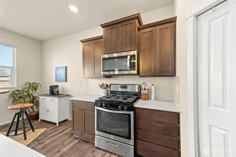 10541 185th Street Ct E Puyallup WA 98374