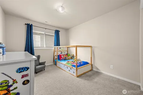 10541 185th Street Ct E Puyallup WA 98374