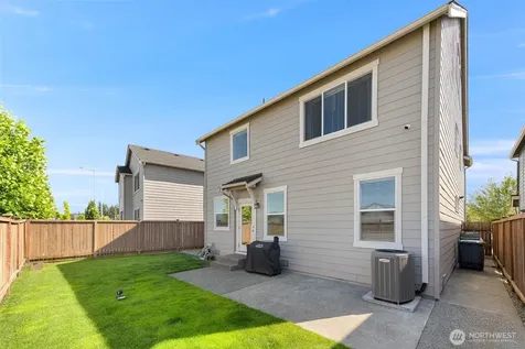 10541 185th Street Ct E Puyallup WA 98374