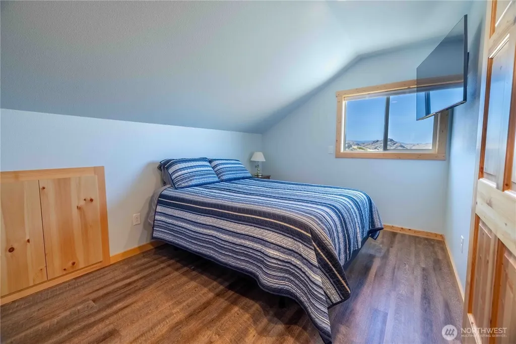 66 Sugrloaf Road Brewster WA 98812