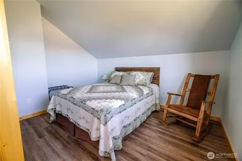 66 Sugrloaf Road Brewster WA 98812
