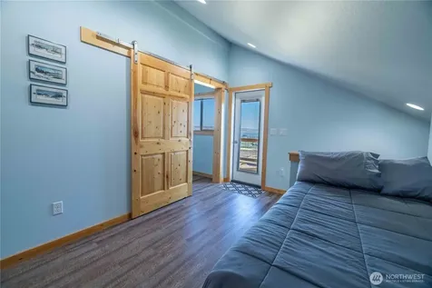 66 Sugrloaf Road Brewster WA 98812