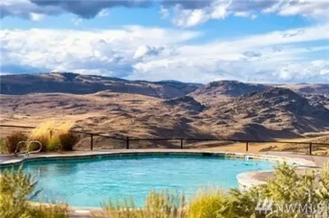 66 Sugrloaf Road Brewster WA 98812
