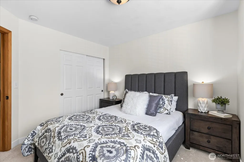 13225 59th Avenue W Edmonds WA 98026