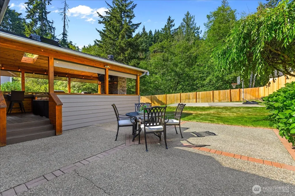 13225 59th Avenue W Edmonds WA 98026