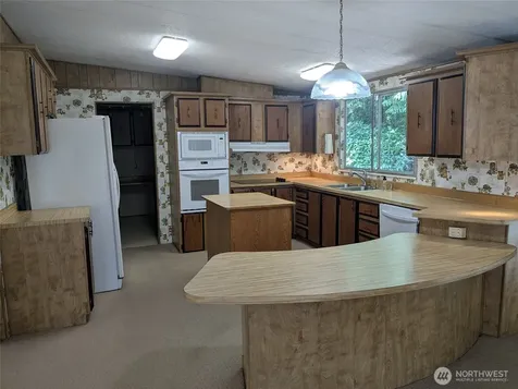 19730 SE 210th Street Maple Valley WA 98038