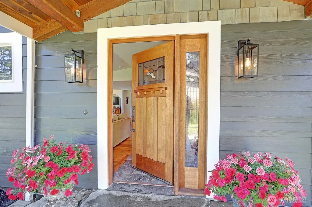 610 Maple Heights Road Camano Island WA 98282