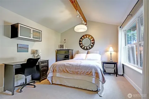 610 Maple Heights Road Camano Island WA 98282