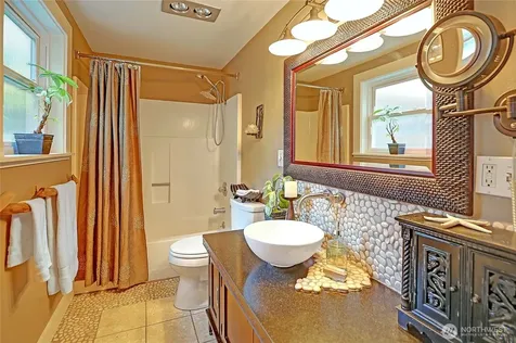 610 Maple Heights Road Camano Island WA 98282