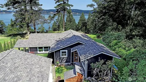 610 Maple Heights Road Camano Island WA 98282